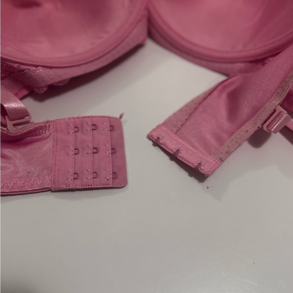 Pink Embroidered Bra — Supportive Sweetheart Silhouette - Picture 6 of 9